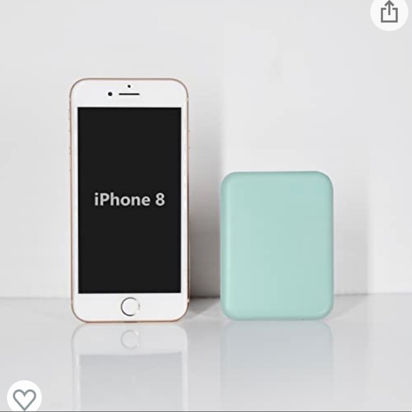 ๐ Compact Mirror with LED Lights - Folding - Picture 3 of 3